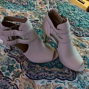 Michael Kors open toe booty